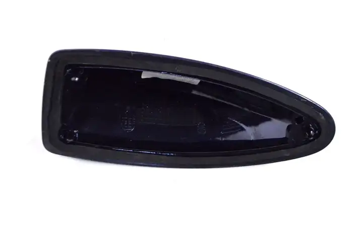 BMW 7 F01 (2008 - 2016) 9184422 Крышка GPS-антенны — фото 4