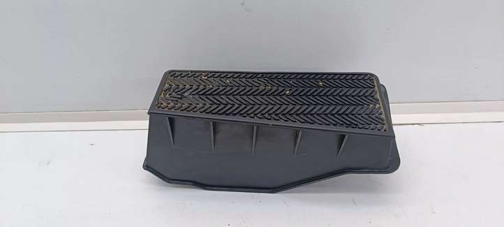 Toyota Land Cruiser (J100) (1998 - 2007)  5819260040 Опора ноги