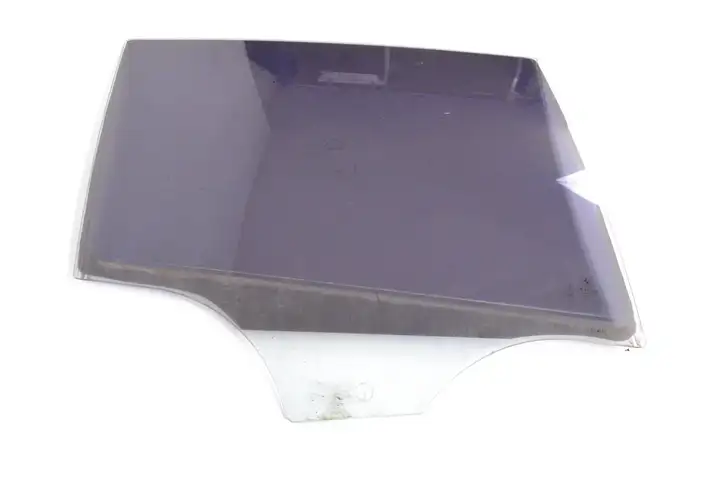 BMW 1 F20 F21 (2011 - 2019) 43R001734 Стекло задней двери — фото 1