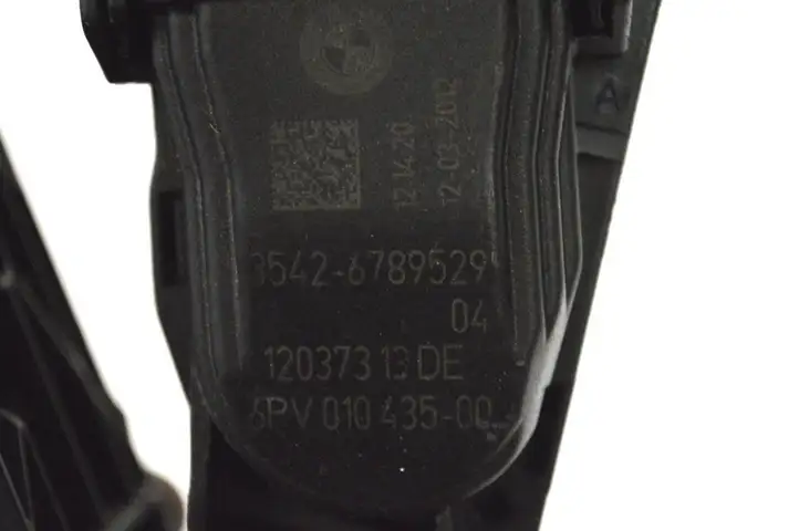 BMW 1 F20 F21 (2011 - 2019) 6789529 Педаль акселератора — фото 5