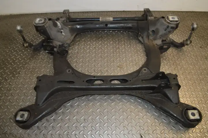 Porsche Cayenne (9PA) (2002 - 2010) 7L0411025E Передняя балка подвески — фото 1