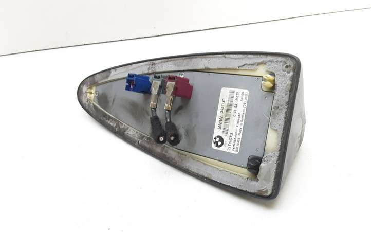 BMW X3 E83 (2003 - 2010)  3437180 Антенна (антенна GPS)