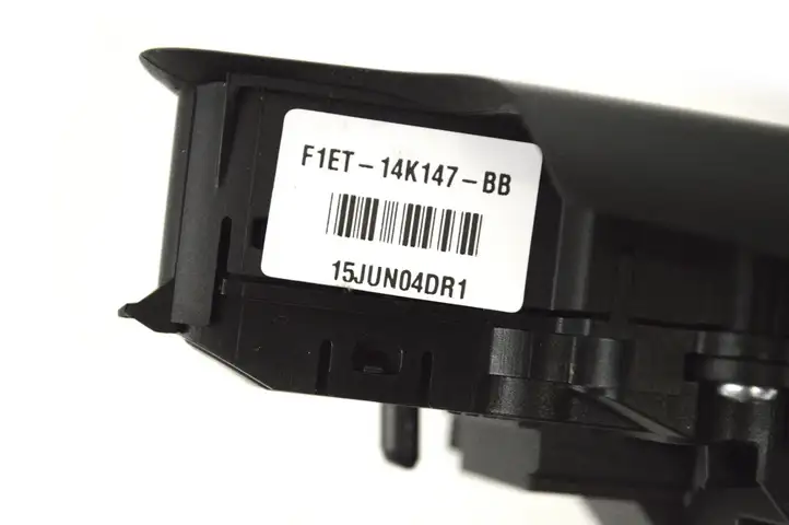 Ford Focus (2011 - 2015) F1ET14K147BB Кнопки на рулевом колесе — фото 6