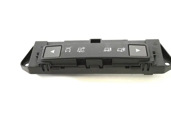 Land Rover Evoque I (2011 - 2015) GJ3214B596AA Блок кнопок на панели — фото 1
