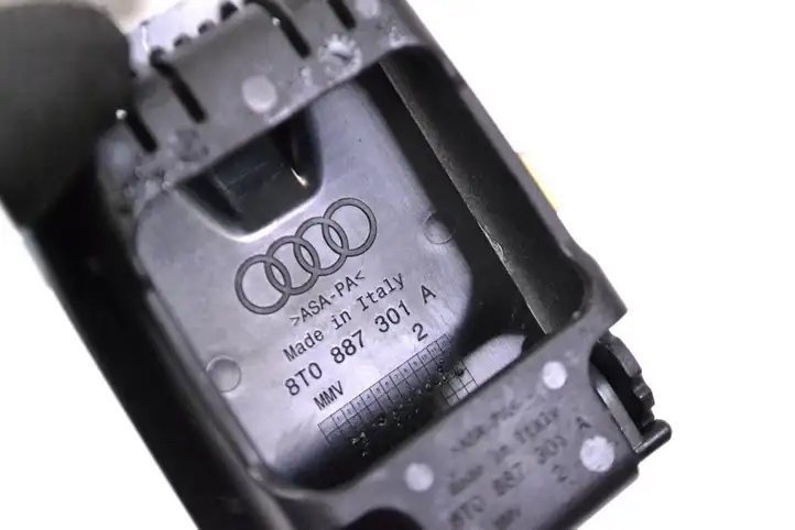 Audi A6 C7 (2014 - 2018) 8T0887301A Прочие детали салона — фото 5