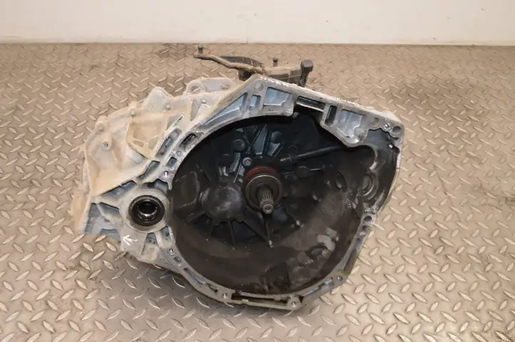 Nissan Qashqai (2013 - 2017) TL4137 Механическая коробка передач, 6 передач — фото 1