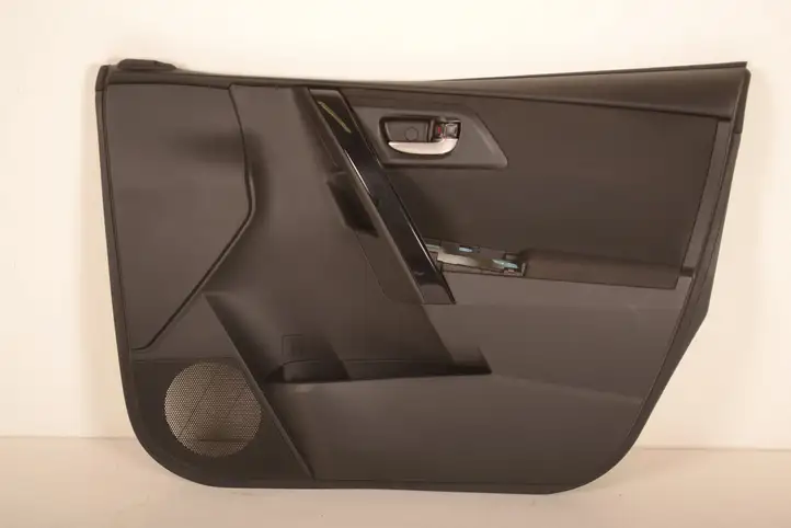 Toyota Auris E180 (2012 - 2018) 6777702300 Обшивка передней двери — фото 1