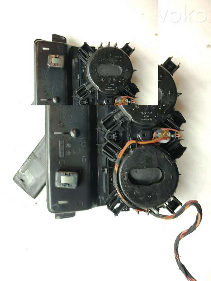 BMW X3 F25 (2010 - 2017)  9184498 Держатель чашки