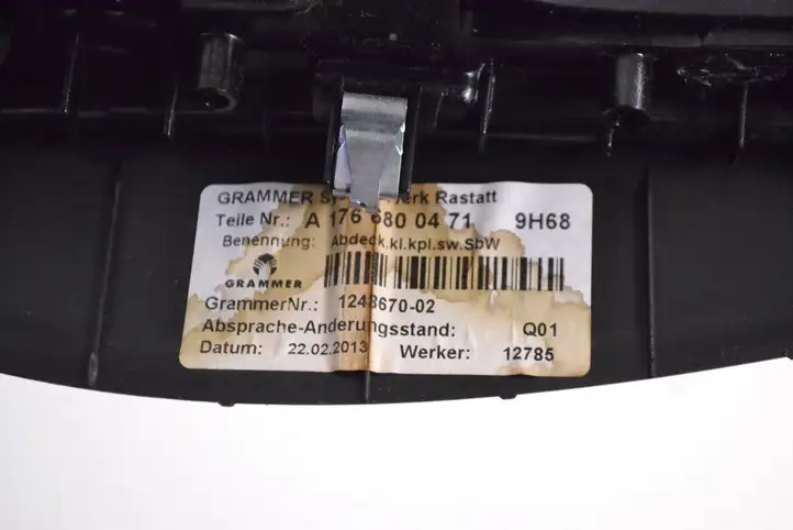 Mercedes-Benz A W176 (2012 - 2018) A1766800471 Другая деталь консоли (туннеля) — фото 5