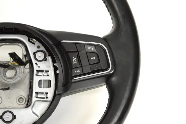 Jaguar XE (2014 - 2019) GX733F563FD Руль — фото 3