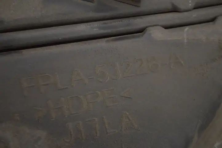 Land Rover Range Rover Sport L494 (2013 - 2017) L405131117172 Бак AdBlue — фото 7