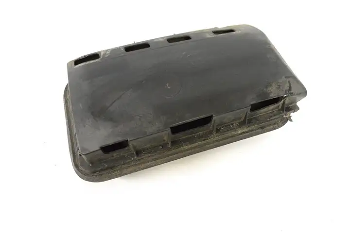 Toyota Land Cruiser (J120) (2002 - 2009) 6290360060 Вентиляционная решетка кузова — фото 2