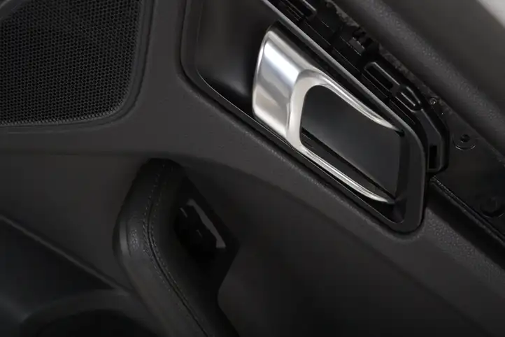 Porsche Macan (95B) (2014 - 2018) 95B867212 Обшивка задней двери — фото 2