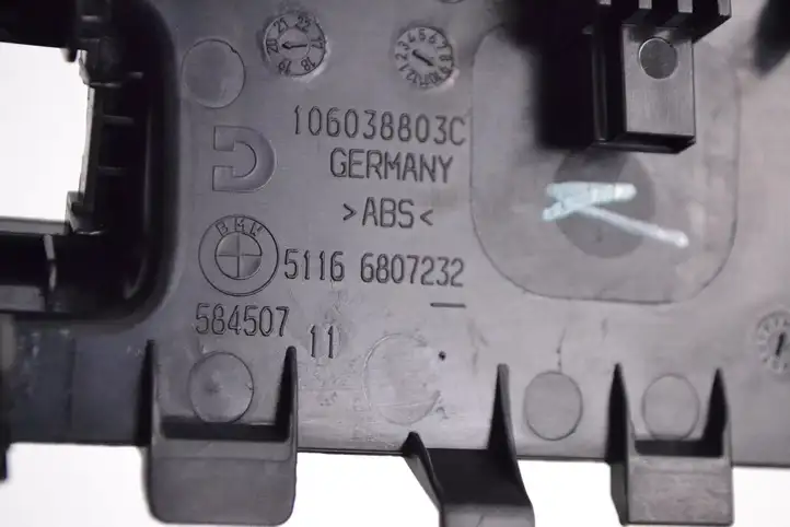 BMW 3 G20 G21 (2019 - ) 6807232 Другая деталь консоли (туннеля) — фото 6