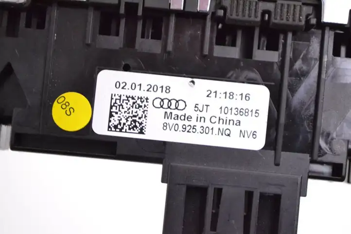 Audi A3/S3 8V (2012 - 2016) 8V0925301NQ Блок кнопок на панели — фото 5