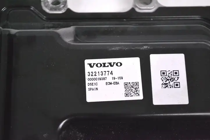 Volvo V40 Cross country (2016 - 2019) 32213774 Блок управления двигателем (ЭБУ) — фото 6