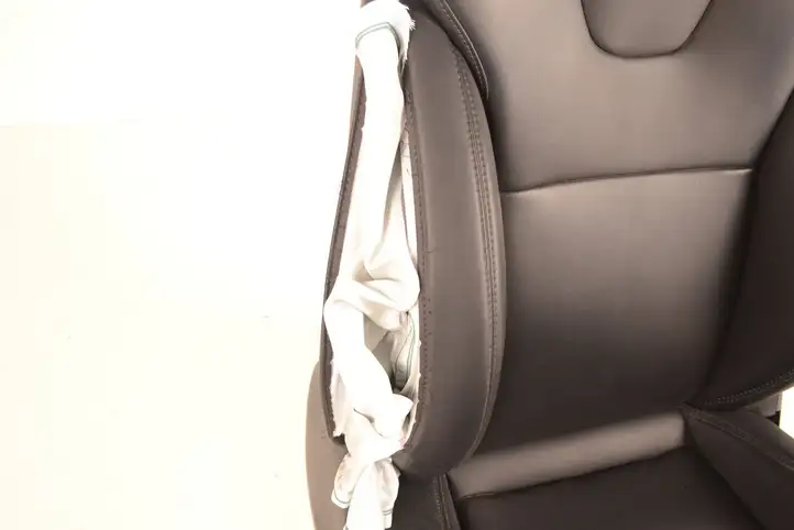 Tesla Model X (2015 - 2021) Переднее сиденье пассажира — фото 10