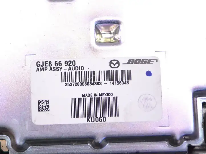 Mazda 6 (2012 - 2015) GJE866920 Усилитель звука — фото 7