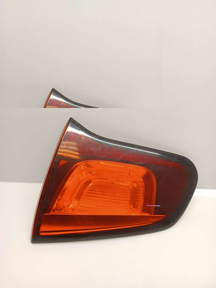 Citroen C3 (2009 - 2013)  9685225480 Задний фонарь в крышке багажника