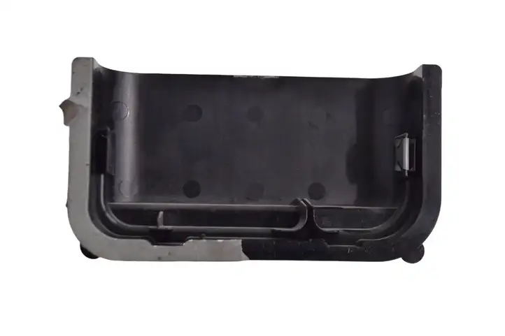 Tesla Model X (2015 - 2021) 106938300C Вентиляционная решетка кузова — фото 2