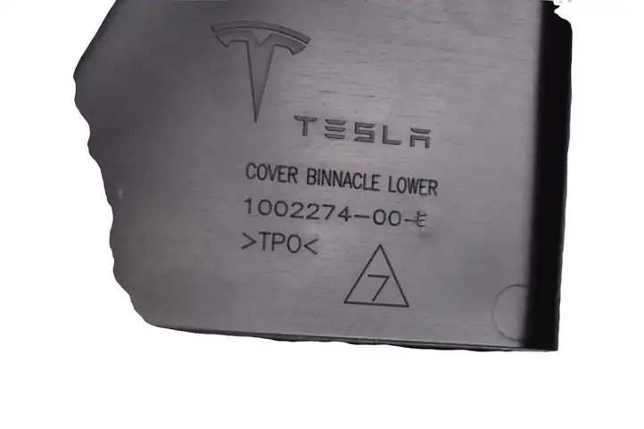 Tesla Model X (2015 - 2021) 100227400E Боковая отделка панели приборов — фото 5