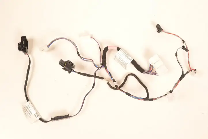 Tesla Model X (2015 - 2021) 103550400E Прочая электропроводка — фото 1