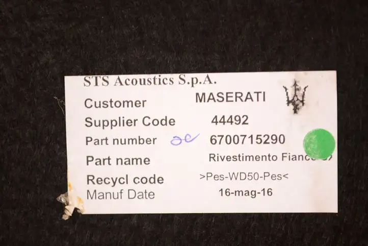 Maserati Ghibli (2013 - 2017) 6700715290 Боковая обшивка багажника — фото 4