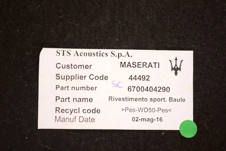 Maserati Ghibli (2013 - 2017) 6700404290 Обшивка багажника — фото 6