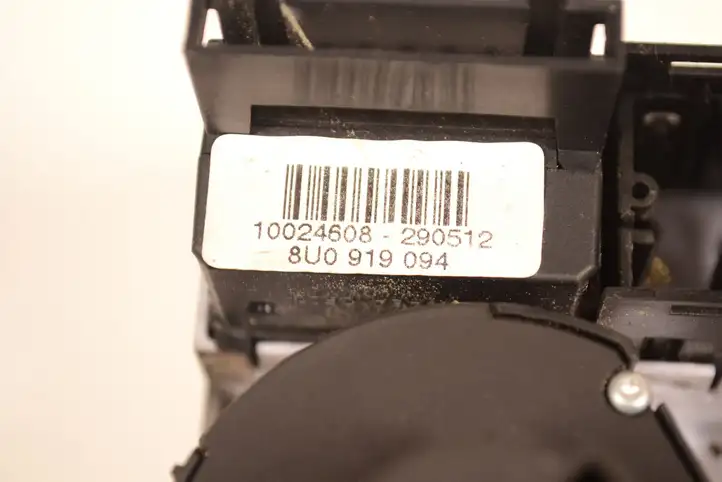 Audi Q3 8U (2011 - 2014) 8U2941531A Включатель фонарей — фото 7