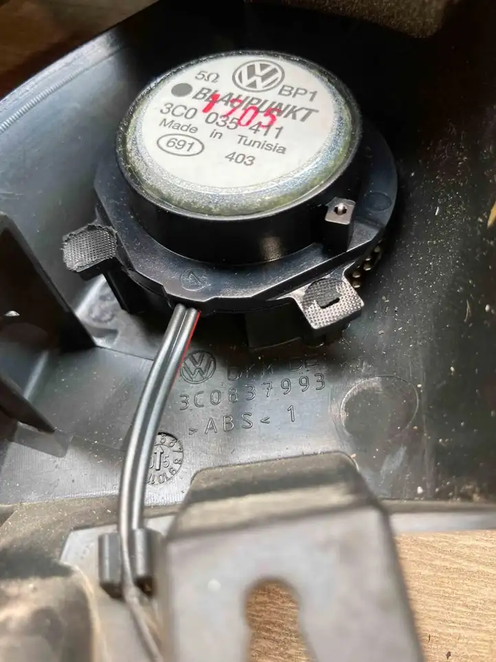 Volkswagen PASSAT B6 (2005 - 2010)  3C0837993 Громкоговоритель (громкоговорители) высокой частоты в передних дверях