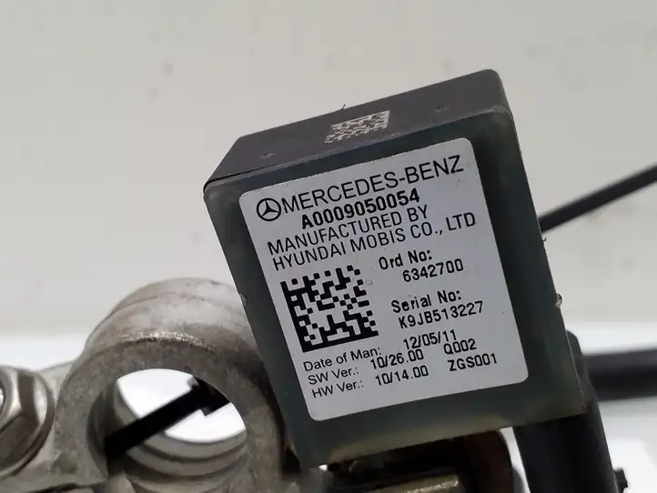 Mercedes-Benz E W212 (2009 - 2016)  A0009050054 Минусовый провод (аккумулятора)
