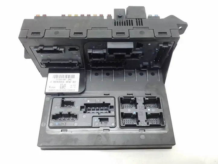 Mercedes-Benz E W211 (2002 - 2009)  2115457301 Блок предохранителей