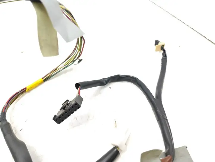 Toyota Corolla E120 E130 (2004 - 2007) 8217102650 Прочая электропроводка — фото 3
