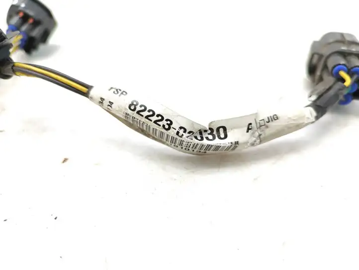 Toyota Corolla E120 E130 (2004 - 2007) 8222302030 Прочая электропроводка — фото 4