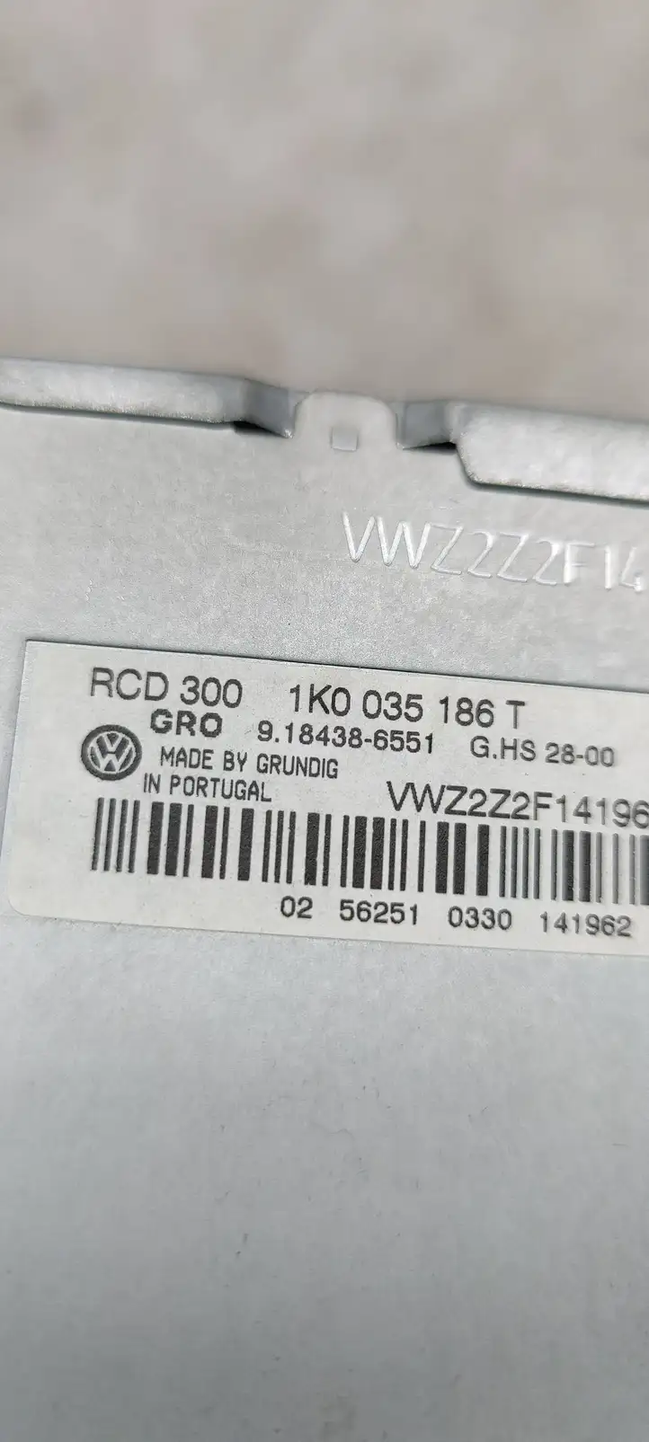 Volkswagen PASSAT B6 (2005 - 2010) 1K0035186T Магнитола / мультимедийная система — фото 4