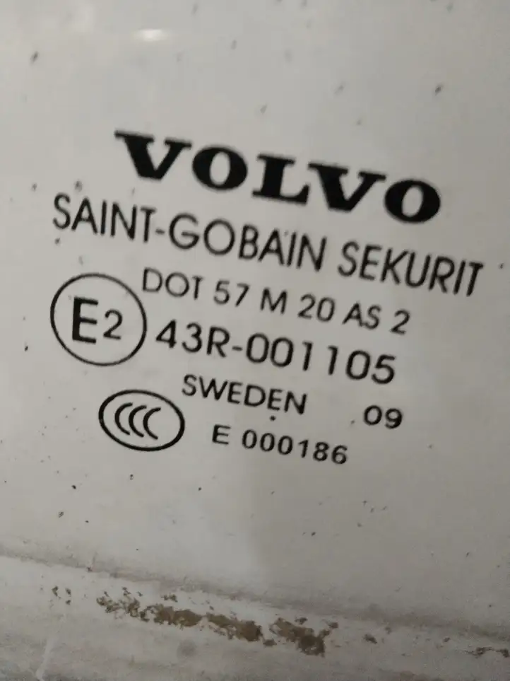 Volvo V50 (2004 - 2008) Стекло задней двери — фото 3