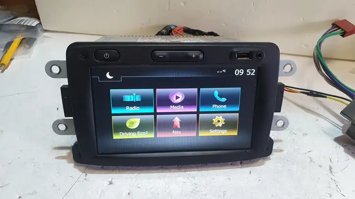 Renault Trafic III (X82) (2014 - ) 281158982R Магнитола / мультимедийная система — фото 6