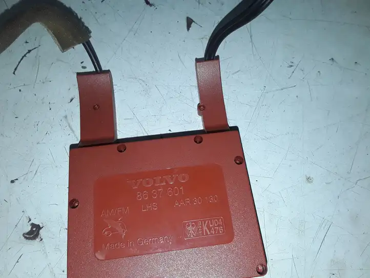 Volvo S60 (2000 - 2004)  8637601 Усилитель антенны