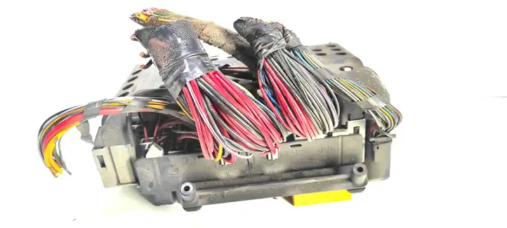 Opel Astra G (1998 - 2004) 24431677 Блок предохранителей — фото 4