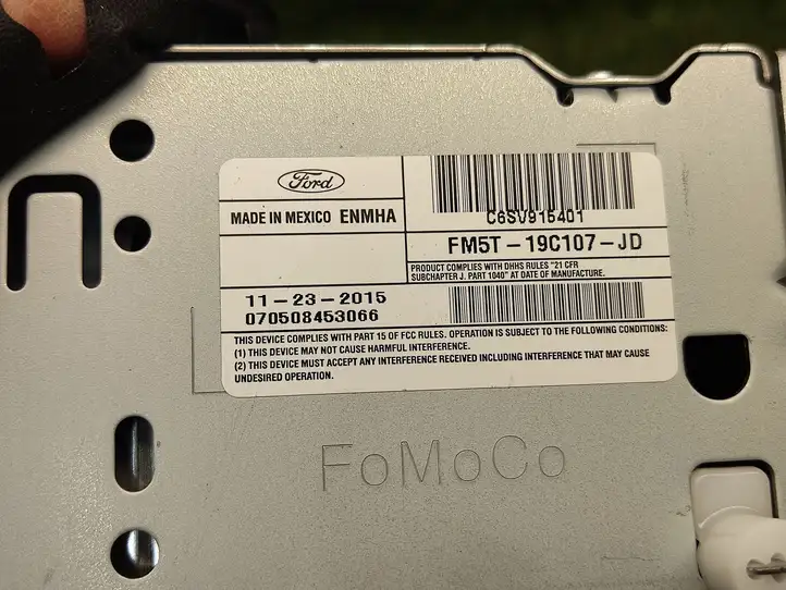 Ford Focus (2015 - 2019) FM5T19C107JD Магнитола / мультимедийная система — фото 2