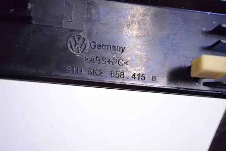 Volkswagen Golf VI (2009 - 2013) 5K2858415B Декоративная планка — фото 6