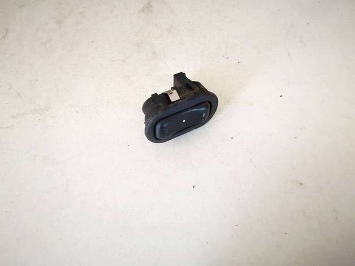 Opel Zafira (1999 - 2003)  13363100 Кнопка стеклоподъемников