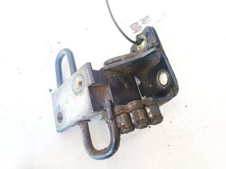 Audi A6 (2004 - 2008)  8e0831412b Верхняя петля передней двери