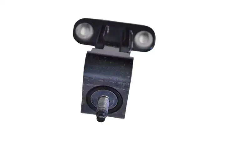 Volkswagen Touareg III (2018 - ) Петли крышки багажника — фото 2