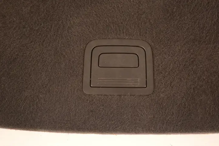 Volkswagen Touareg III (2018 - ) 760858855B Пол багажника — фото 3