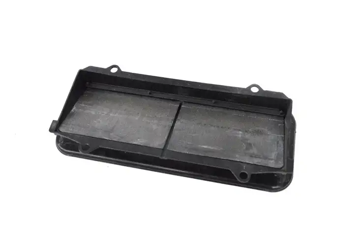 Nissan Juke I F15 (2010 - 2018) 8200213712C Вентиляционная решетка кузова — фото 1