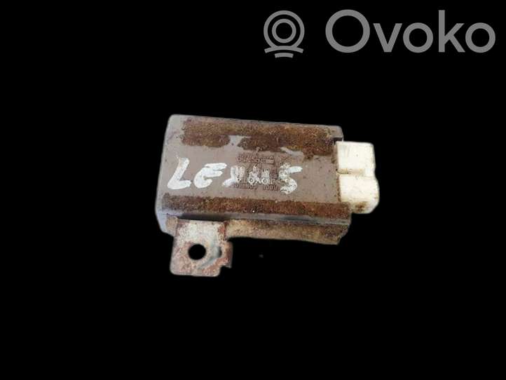 Toyota Land Cruiser (J100) (1998 - 2007)  8592130040 Другие блоки управления / модули