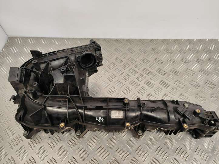 BMW 3 E90 E91 (2005 - 2012)  7800088 Впускной коллектор
