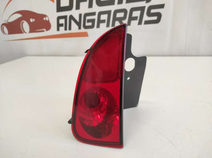 Renault Espace (2002 - 2006)  8200027154 Задняя противотуманная фара