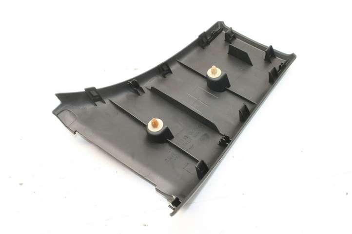 Nissan 350Z (2001 - 2009)  93133CD000 Отделка стойки (B) (верхняя)